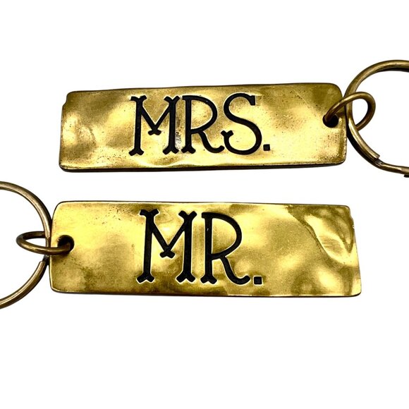 Mr. & Mrs. Brass Keychain Set Bridal Wedding Engagement Anniversary - Picture 2 of 4